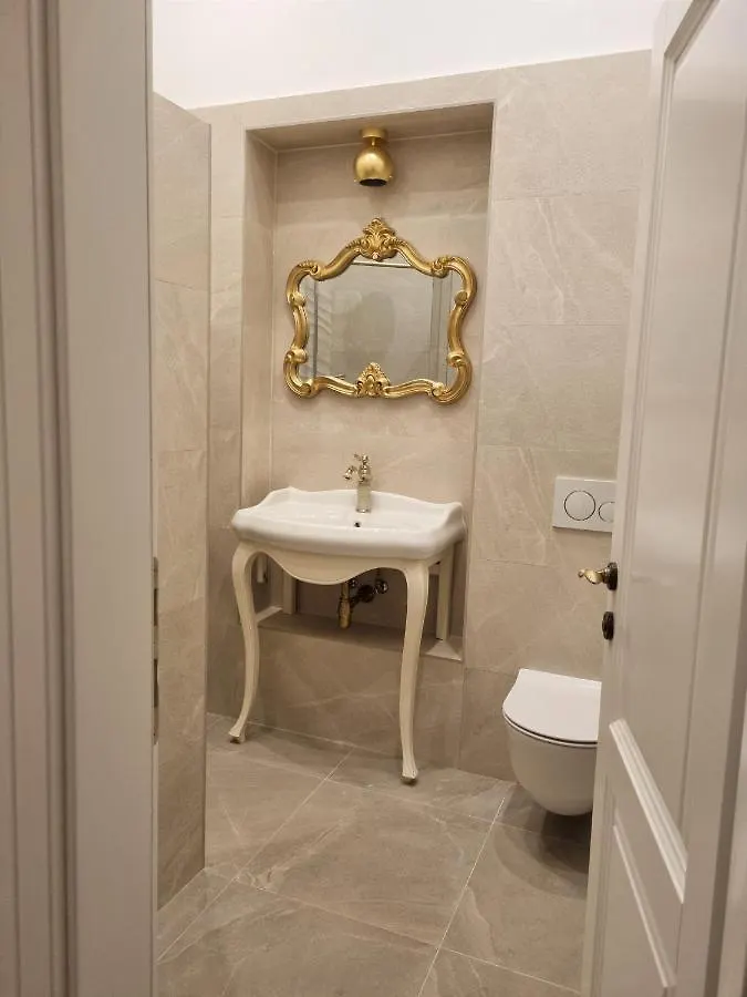 Apartment Elizabeth Pula