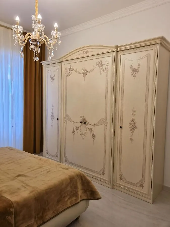 Apartment Elizabeth Pula